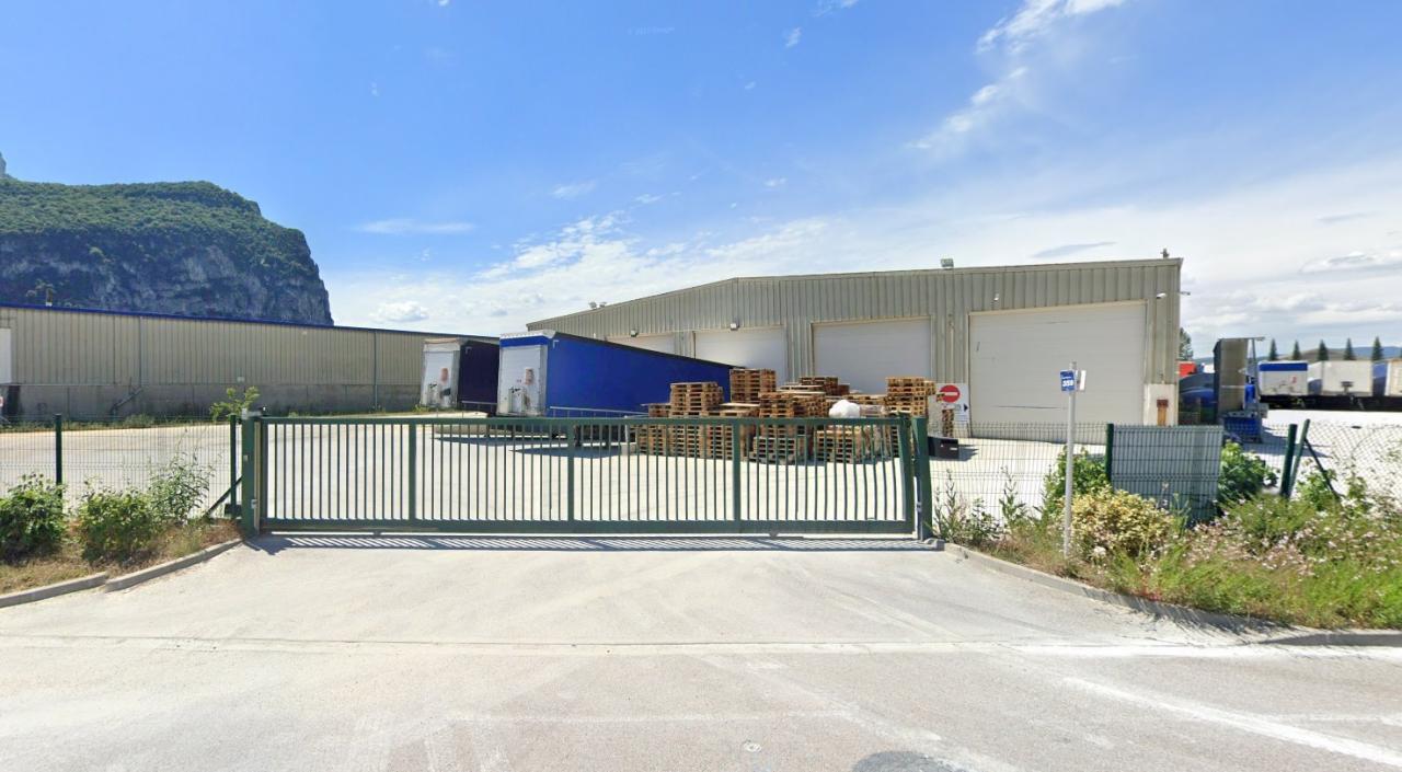 Local d'activité Voreppe 1000m² Location local d'activité Voreppe Isère OLACT2428462 0